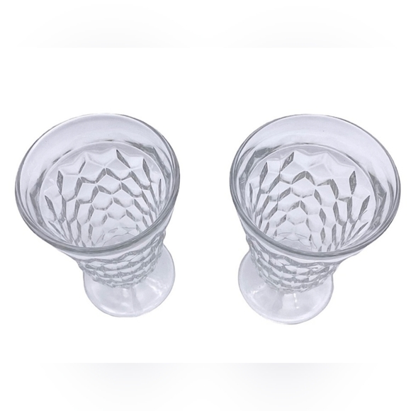 Pair of vintage Fostoria American Whitehall pattern footed glasses - Picture 3 of 3